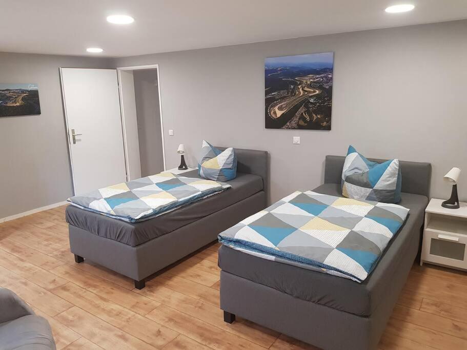 Luxem Ferienwohnung Bela, Naehe Nuerburgring מראה חיצוני תמונה