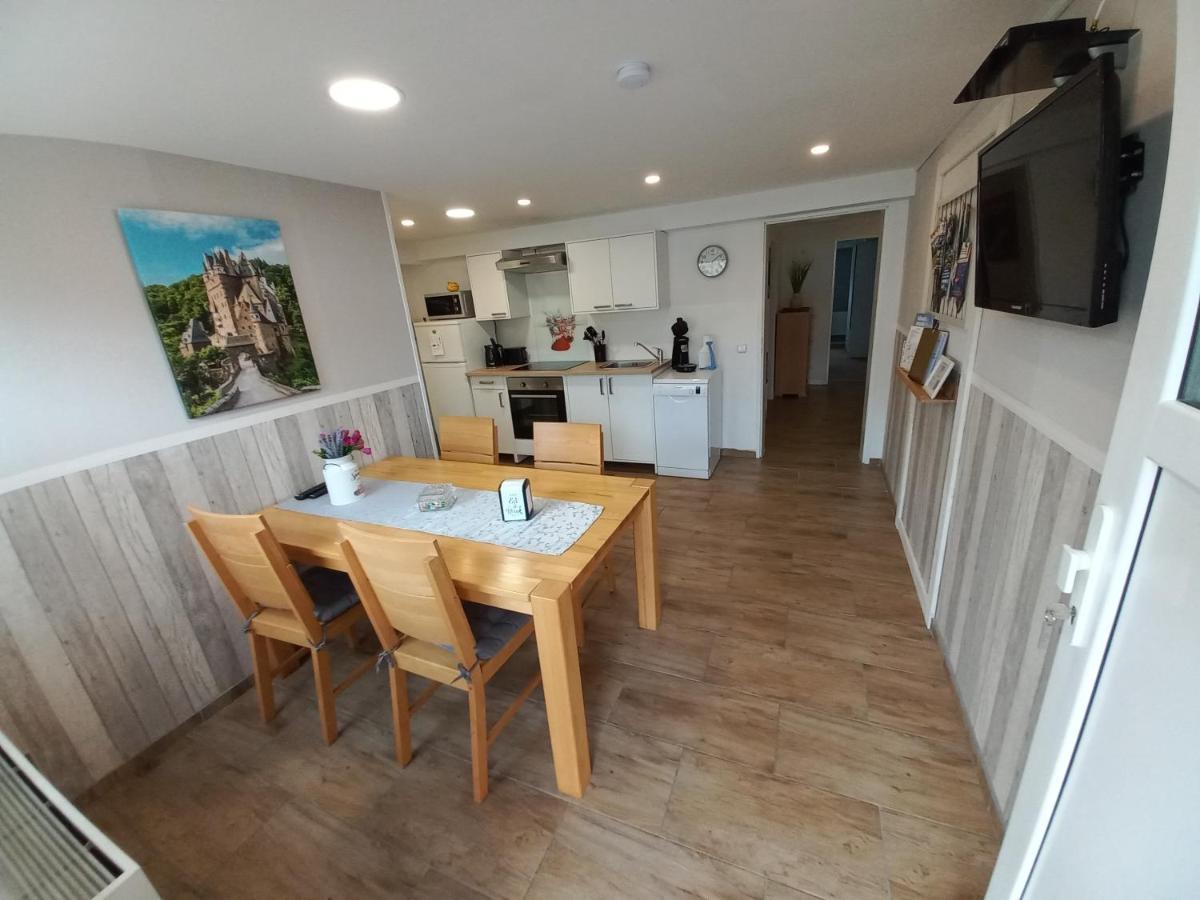 Luxem Ferienwohnung Bela, Naehe Nuerburgring מראה חיצוני תמונה